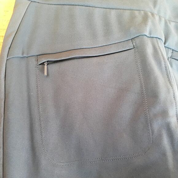 Athleta Headlands Hybrid Trek Tight - Size 4 - Picture 7 of 8